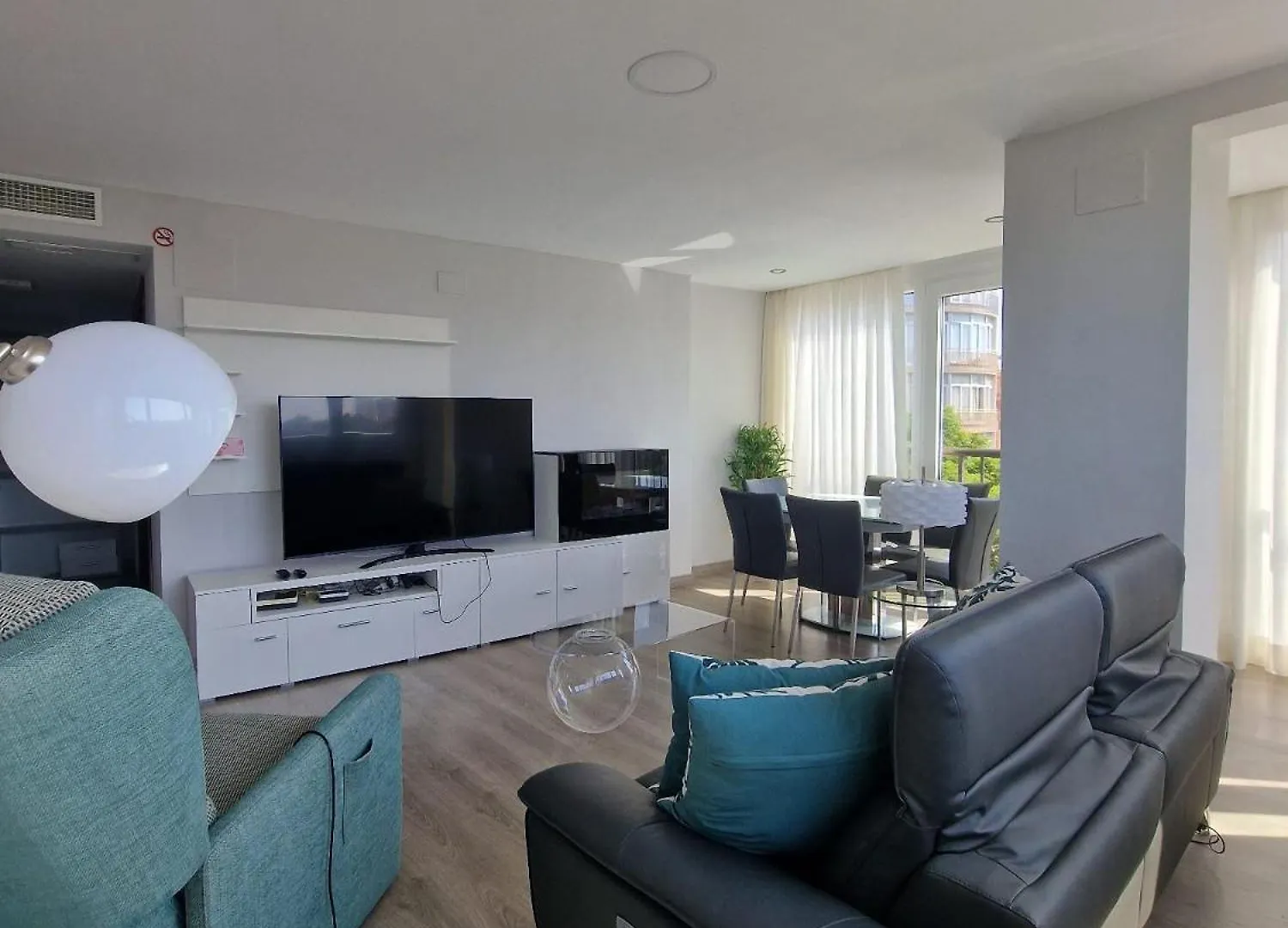Lujoso Piso Familiar Junto A La Catedral Apartman Málaga